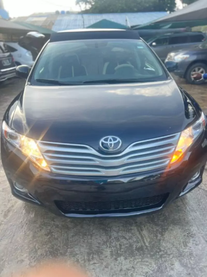 Toyota Venza   - 2010