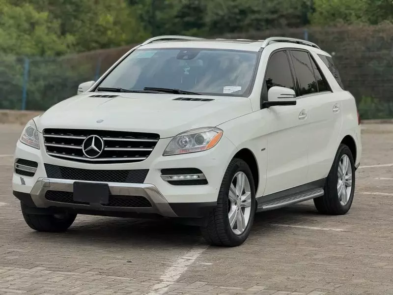 Mercedes-Benz ML 350   - 2012