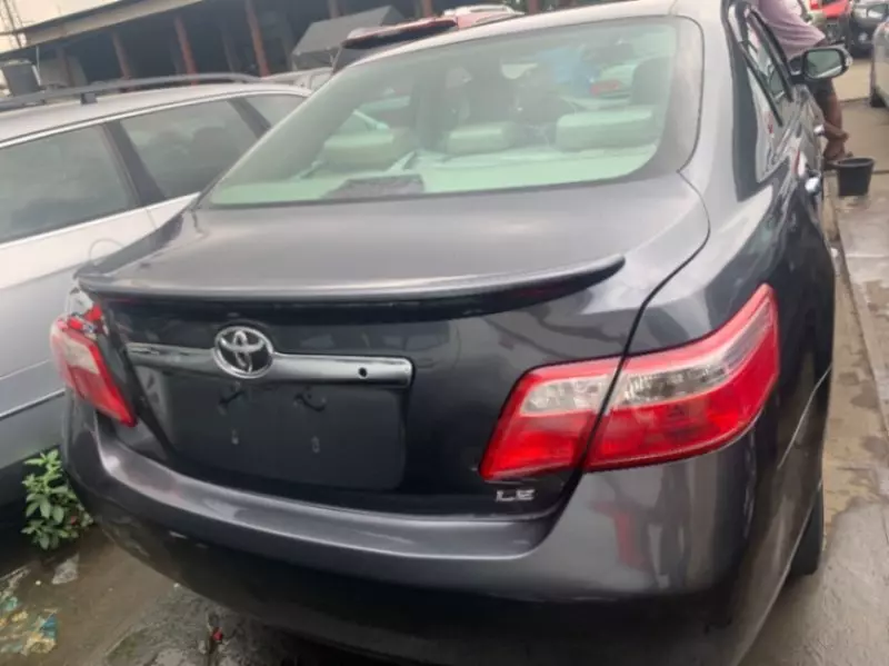 Toyota camry   - 2006
