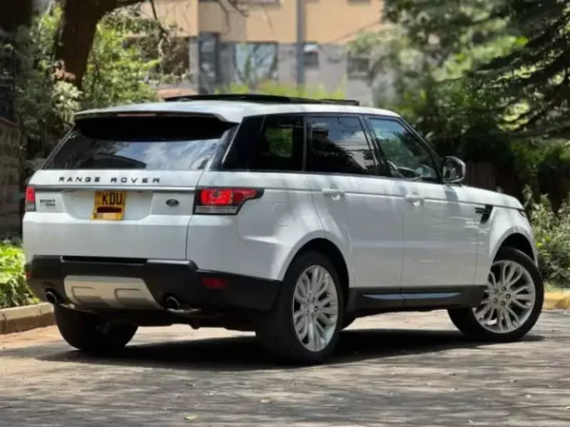 Land Rover Range Rover Sport   - 2022