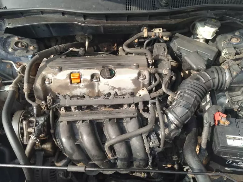 Honda Accord   - 2010