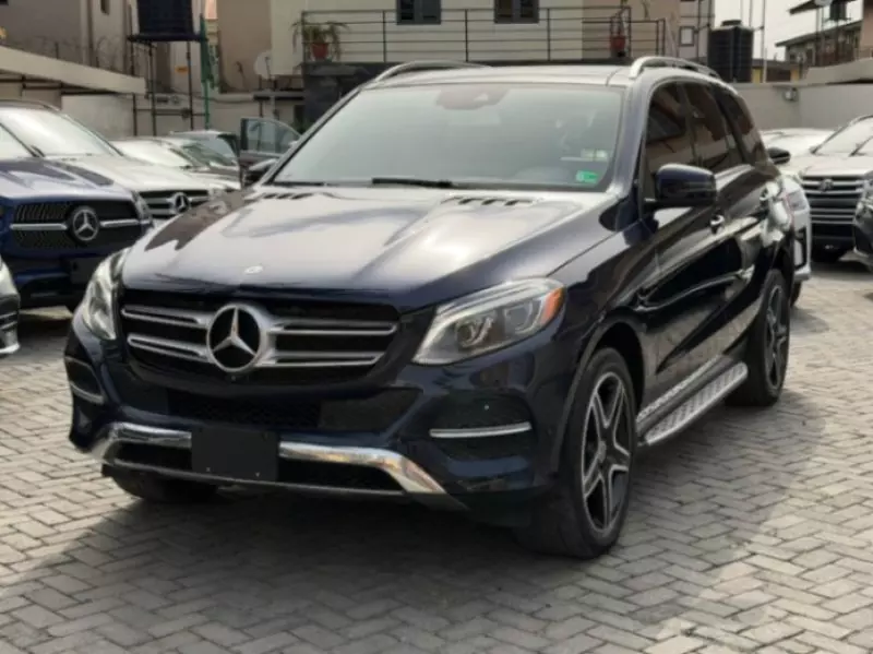 Mercedes-Benz GLE-Class   - 2016