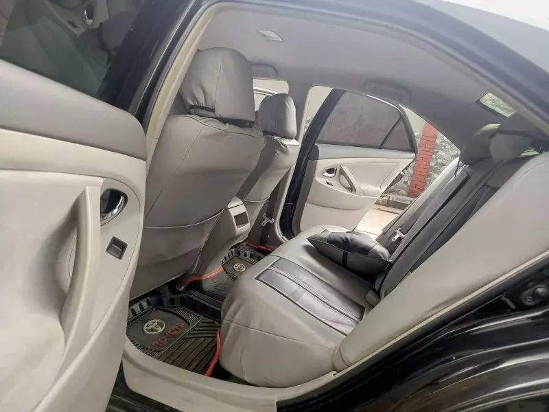 Toyota Camry   - 2007