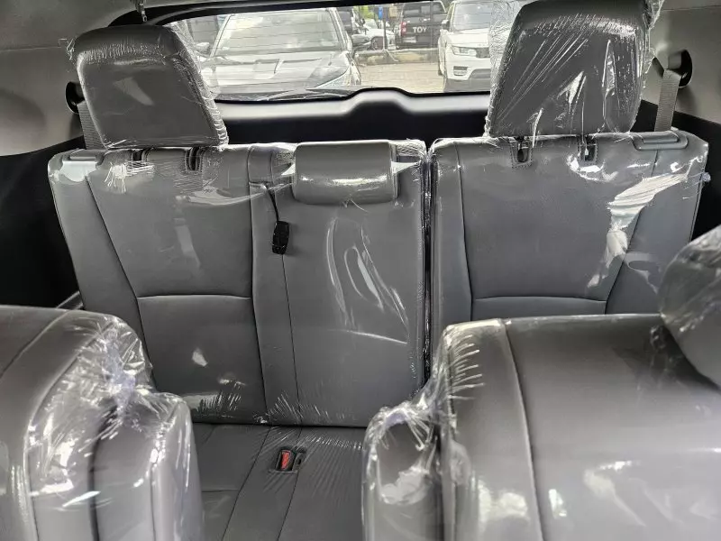 Toyota Highlander   - 2020