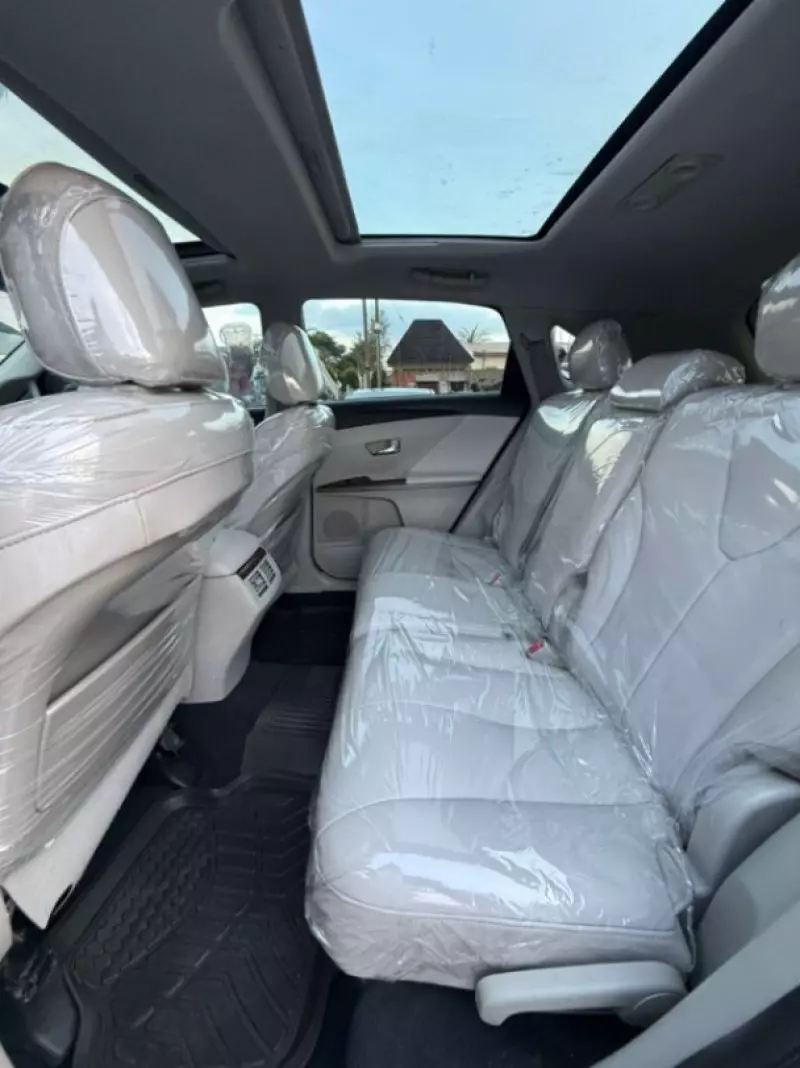 Toyota Venza   - 2010
