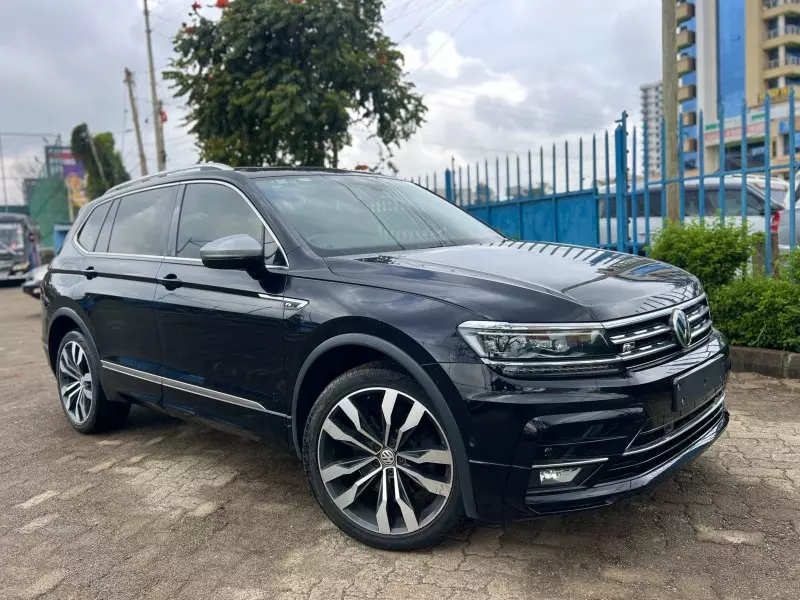 Volkswagen Tiguan   - 2018