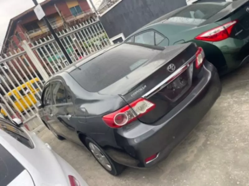 Toyota Corolla   - 2013