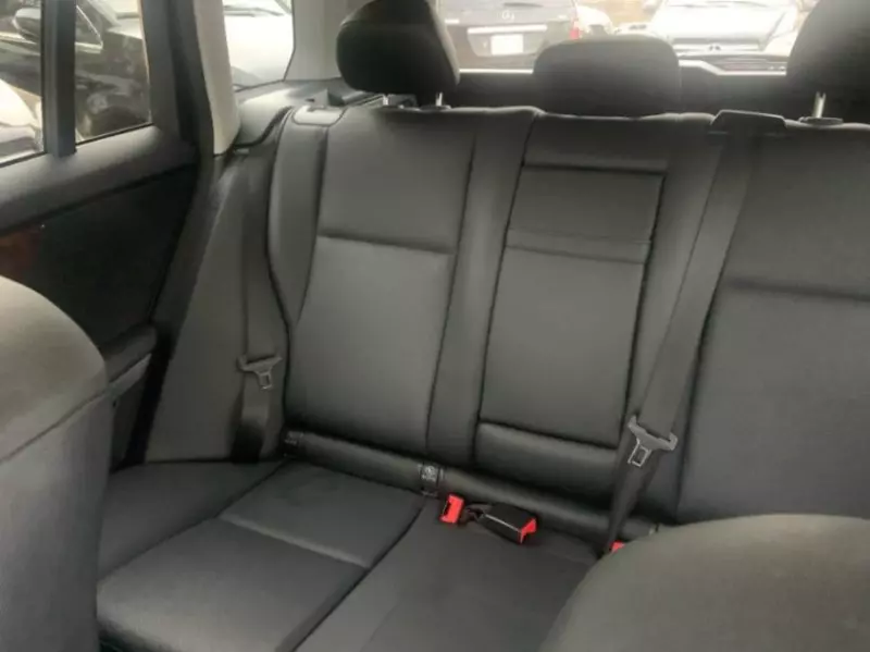 Mercedes-Benz GLK 350   - 2010