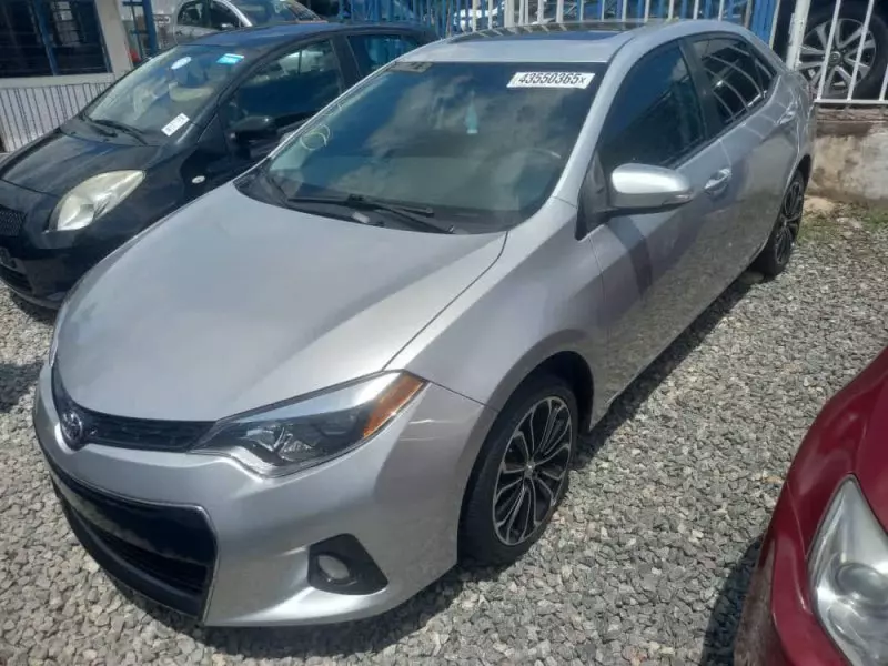 Toyota Corolla   - 2015