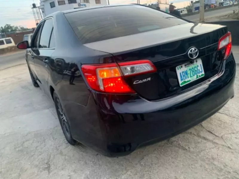 Toyota Camry   - 2012
