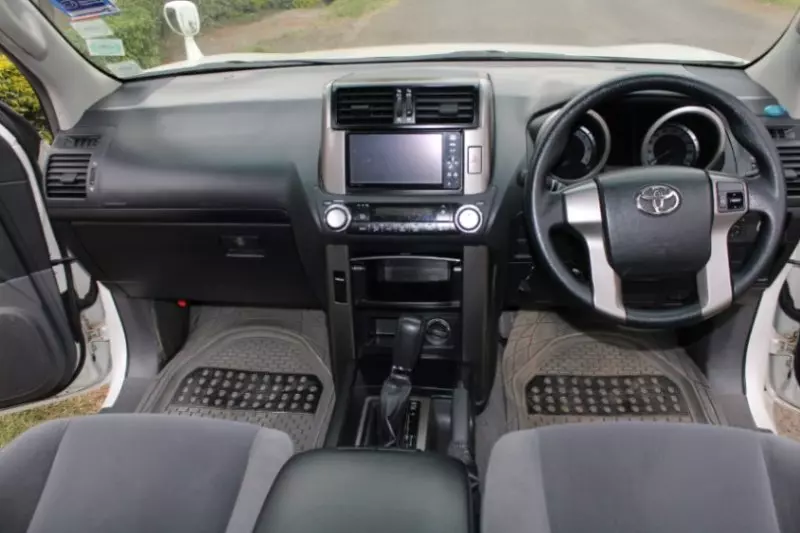 Toyota Land Cruiser Prado TX L   - 2013