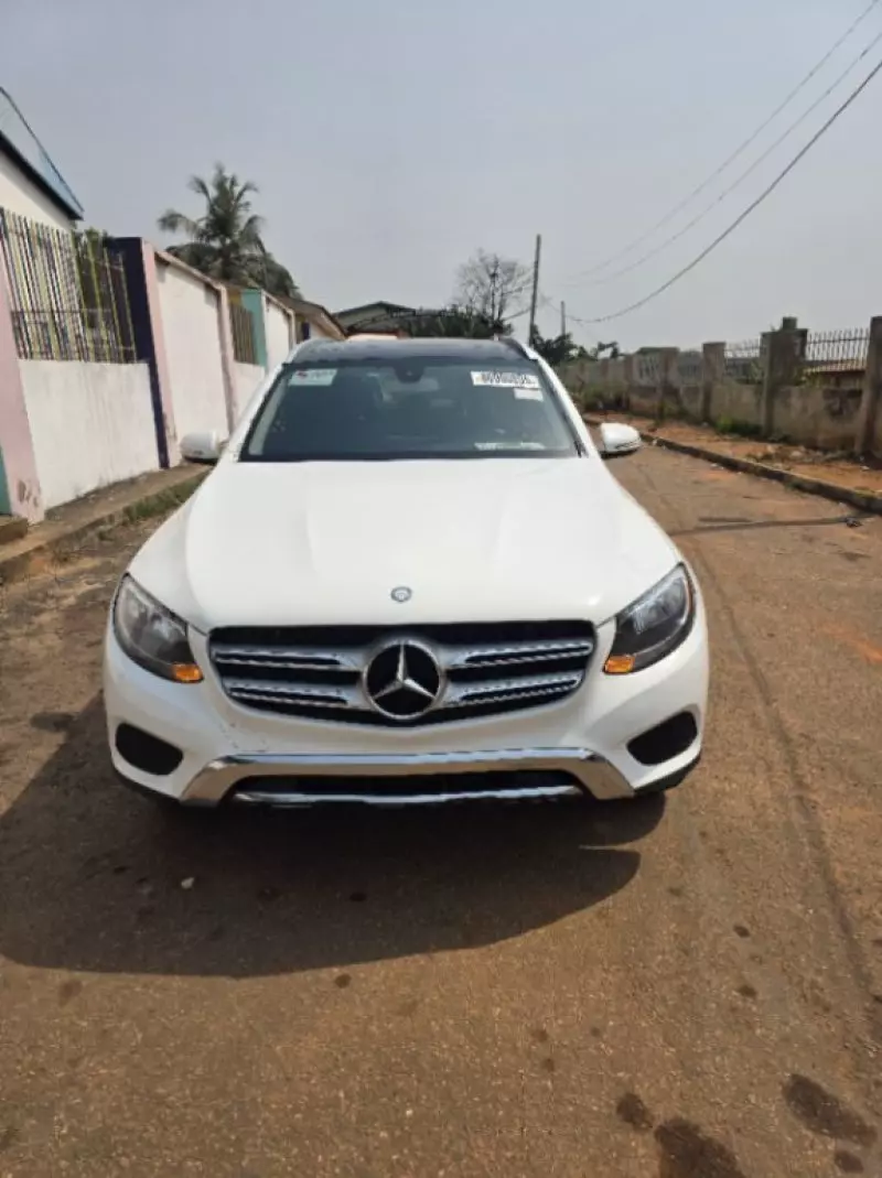 Mercedes-Benz GLC 300