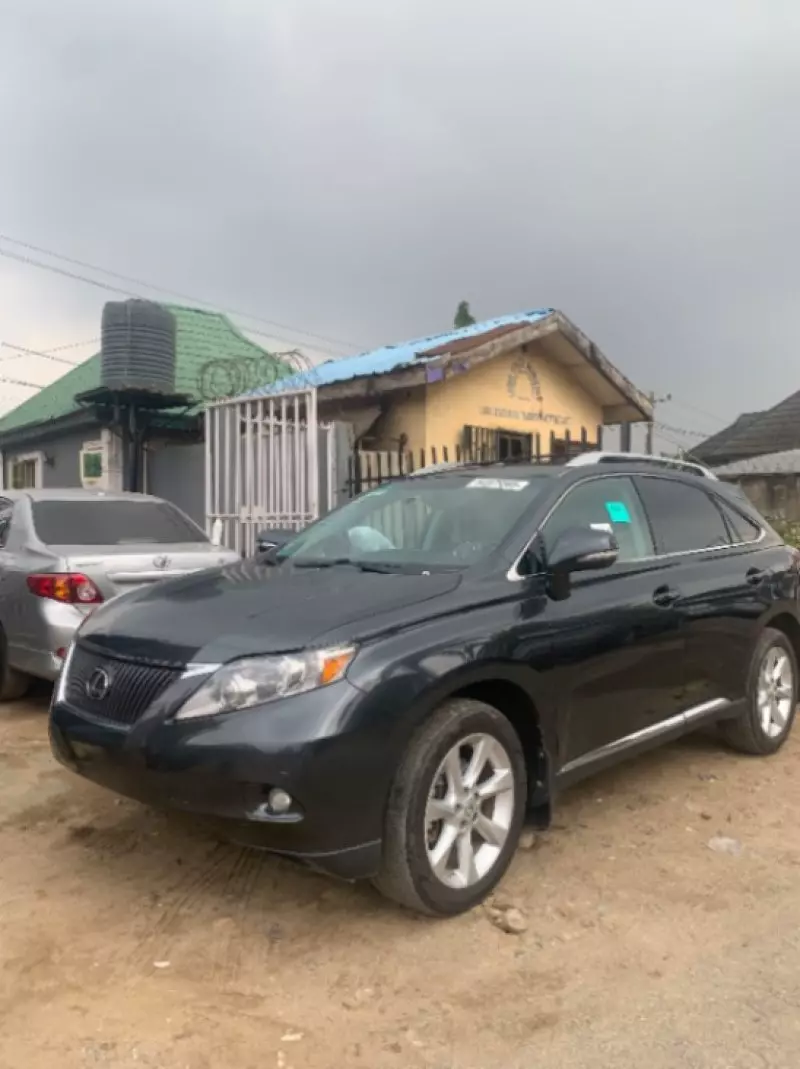 Lexus RX 350 - 2011