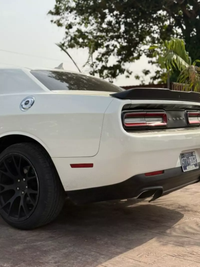 Dodge Challenger   - 2015