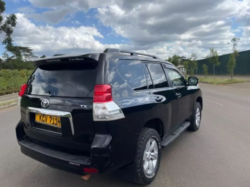 Toyota Land Cruiser Prado   - 2013