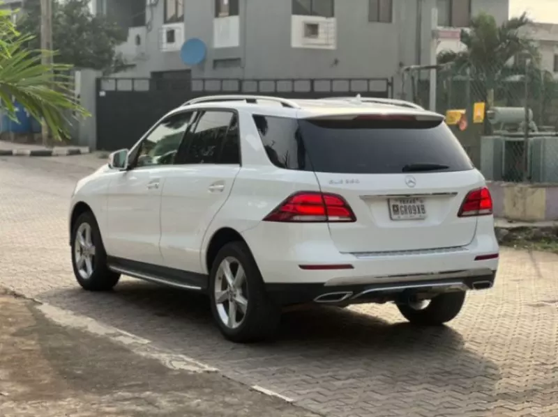 Mercedes-Benz GLE-Class