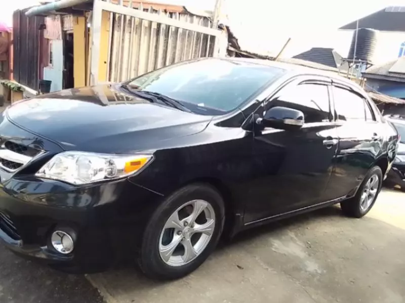 Toyota Corolla   - 2013