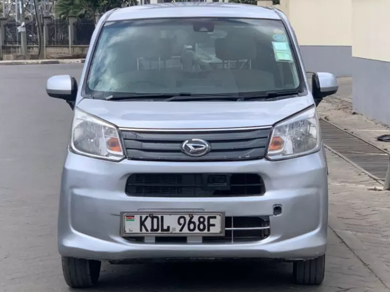 Daihatsu Move   - 2017