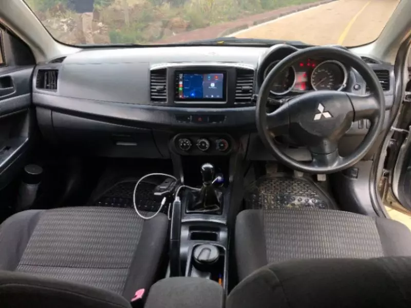 Mitsubishi Lancer   - 2012