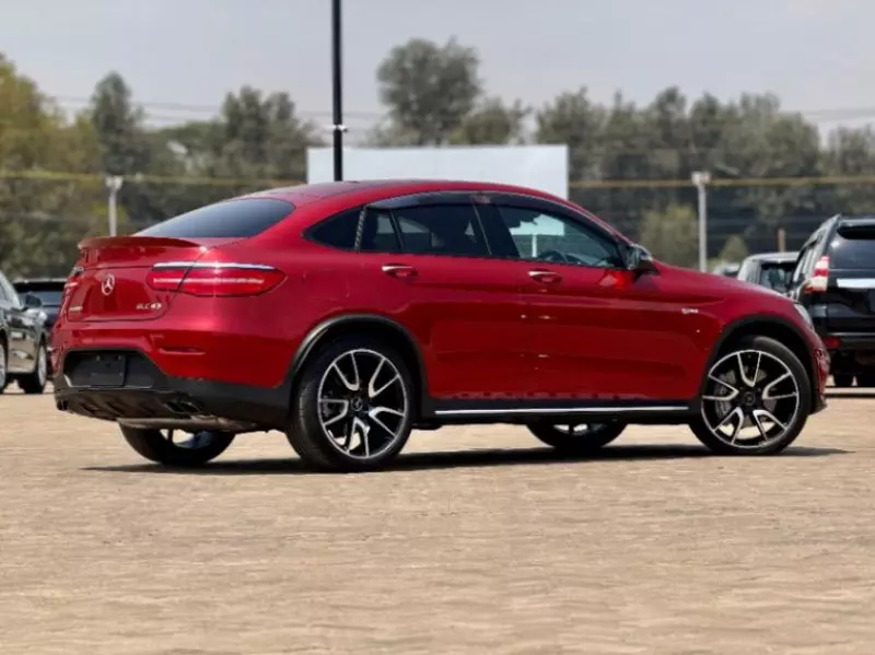 Mercedes-Benz GLC 43 AMG   - 2017