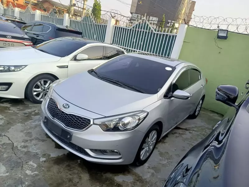 KIA K3