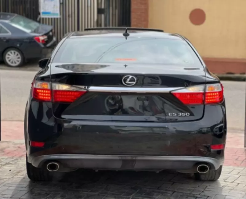 Lexus ES 350   - 2014