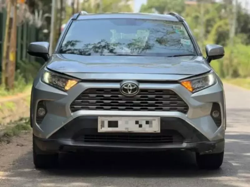 Toyota RAV 4   - 2020