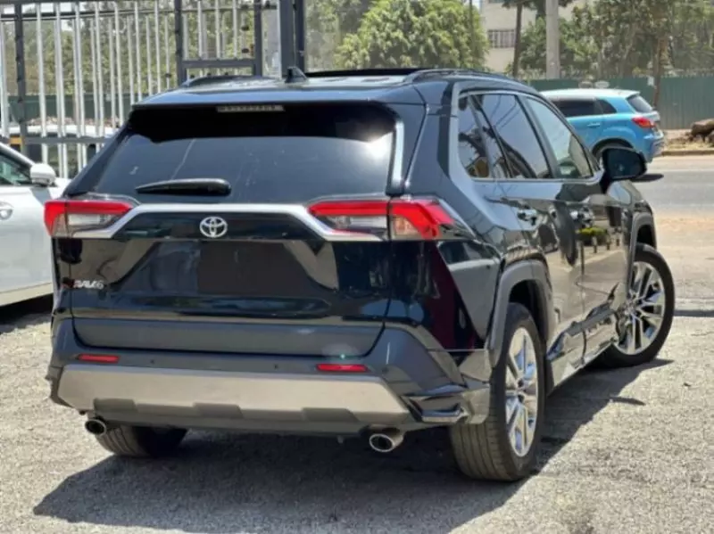 Toyota Rav4   - 2020