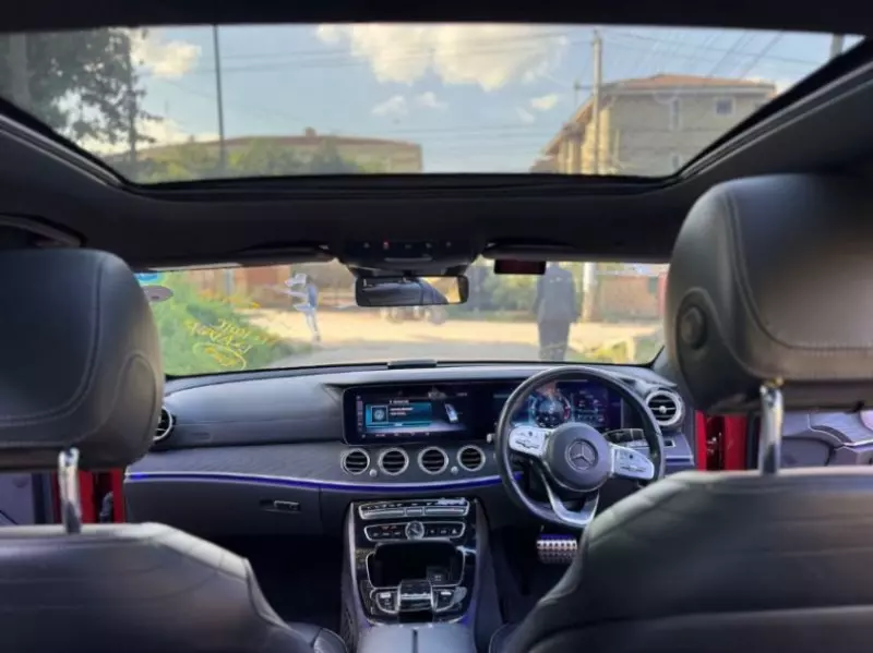 Mercedes-Benz E 220   - 2018