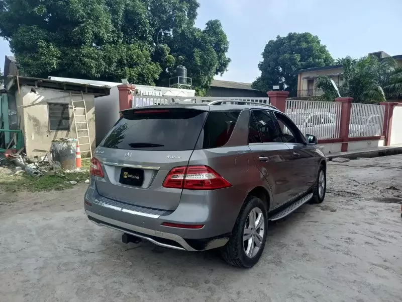 Mercedes-Benz ML 350   - 2013