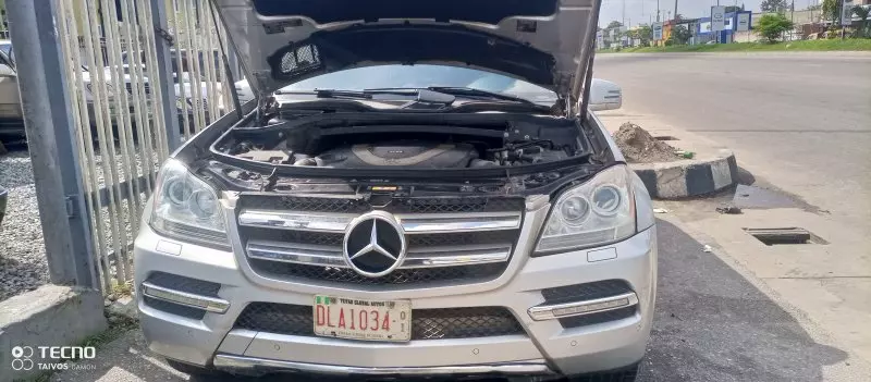 Mercedes-Benz GL 450   - 2012