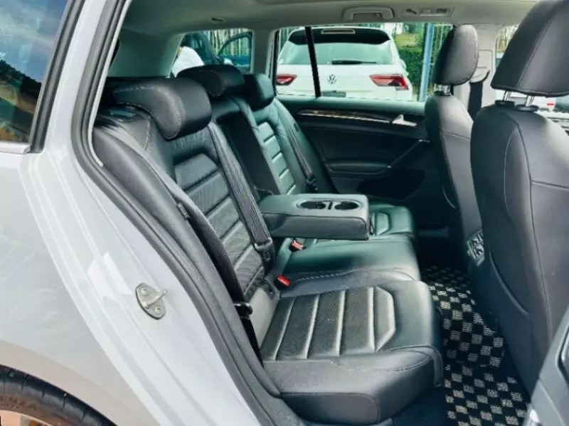 Volkswagen Passat Variant   - 2018