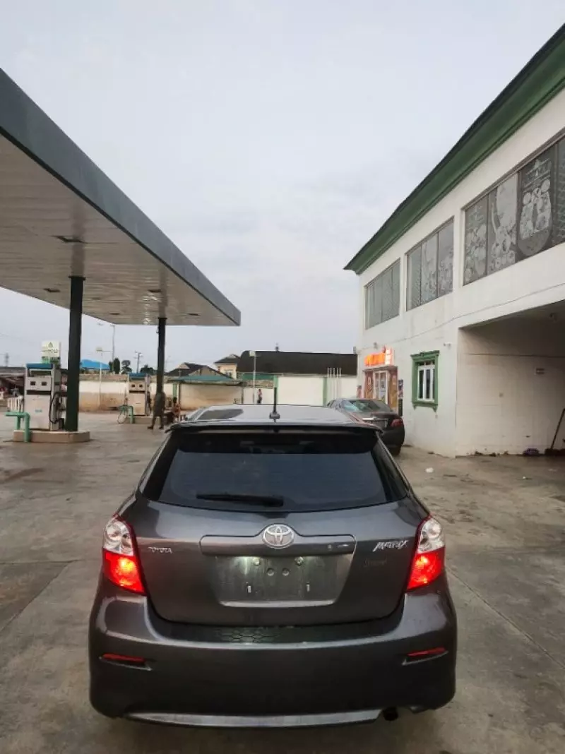 Toyota Matrix   - 2009