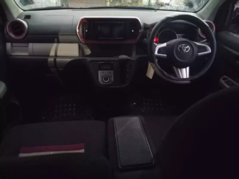 Toyota Passo   - 2016