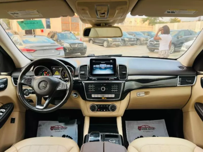 Mercedes-Benz GLE 350