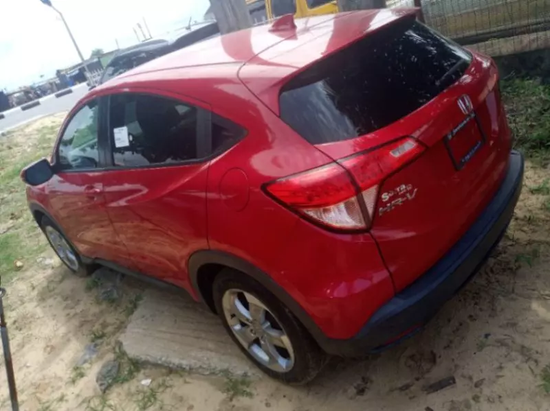 Honda HR-V   - 2016