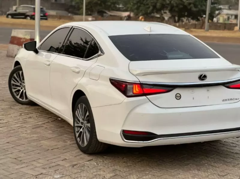 Lexus ES 350