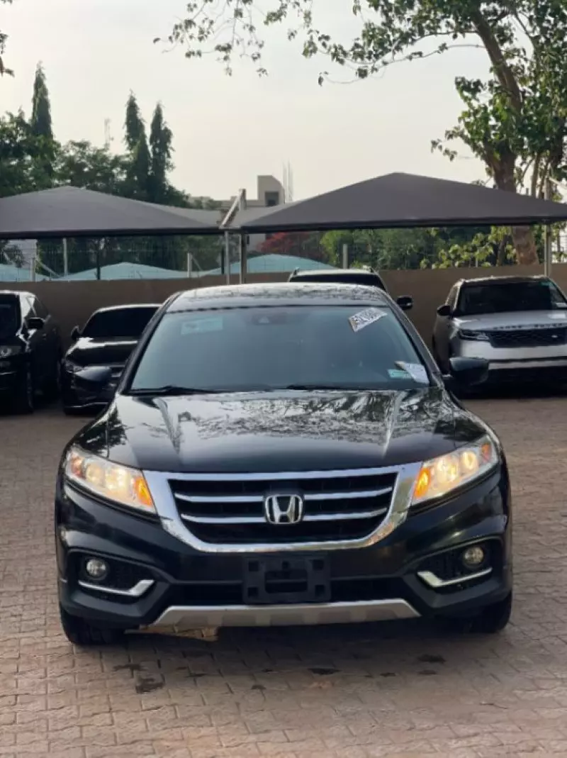 Honda Crosstour   - 2013