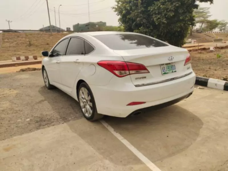 Hyundai i40   - 2013