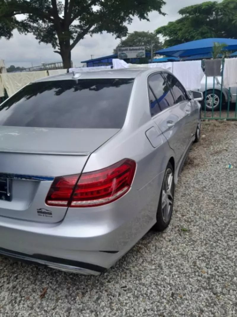 Mercedes-Benz E 350   - 2014