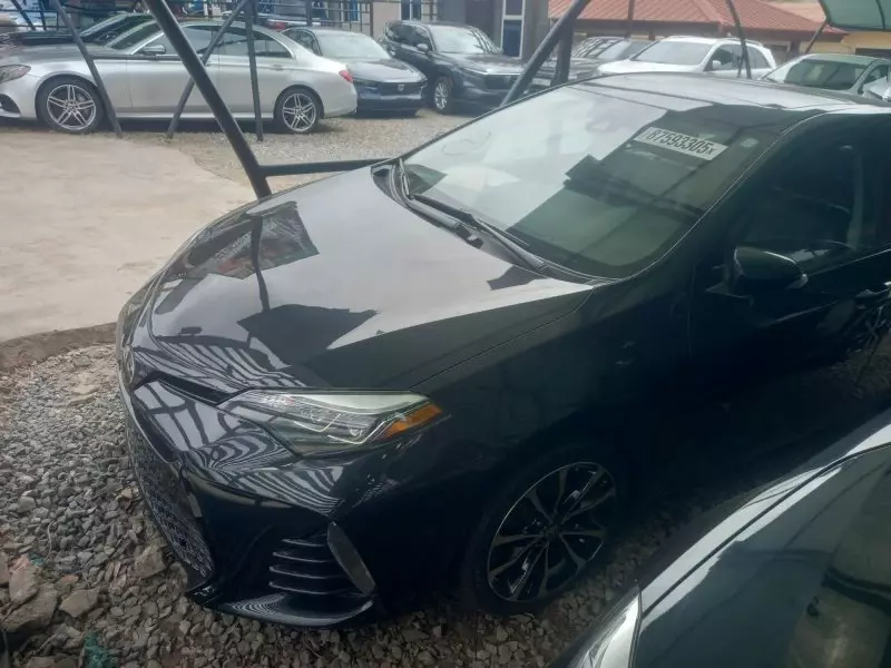 Toyota Corolla   - 2019
