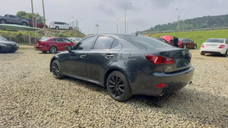Lexus IS 250