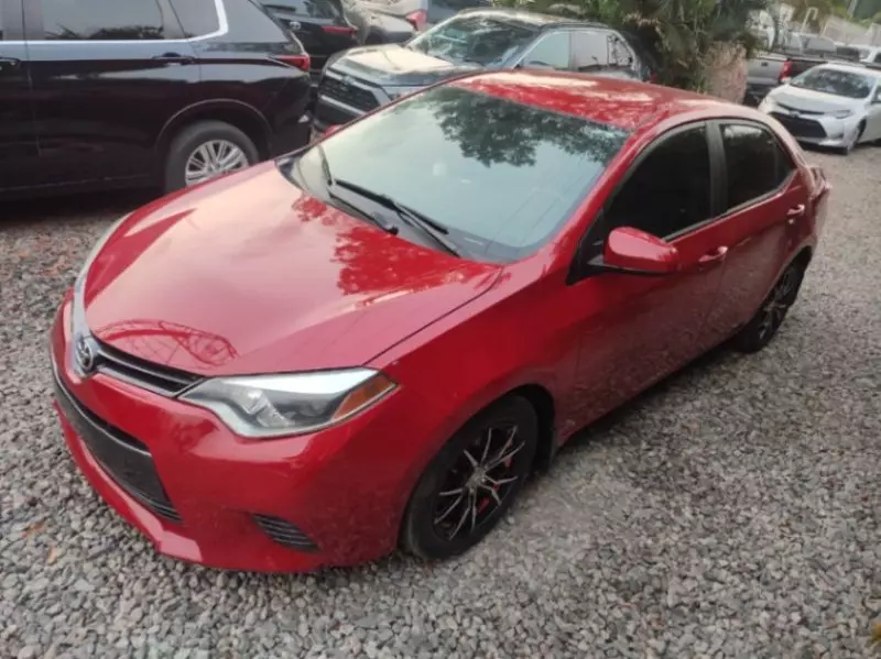 Toyota Corolla - 2015