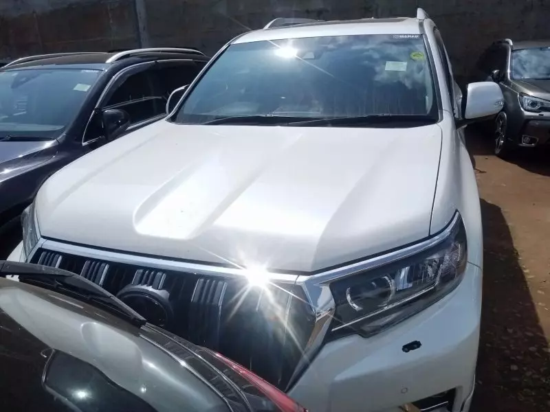 Toyota Landcruiser Prado   - 2019