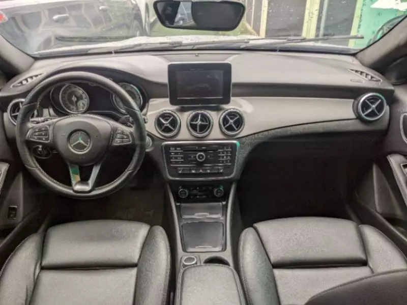 Mercedes-Benz GLA 250   - 2016