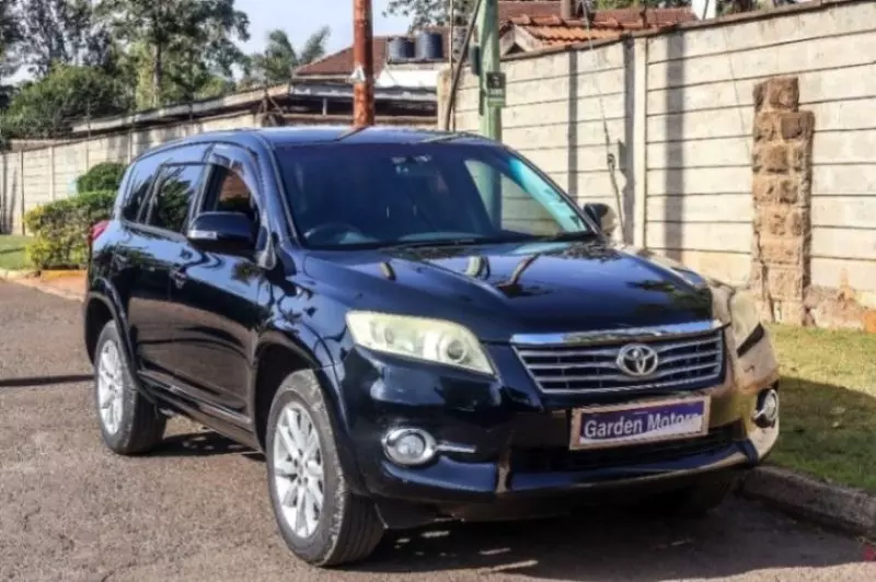 Toyota Vanguard    - 2011