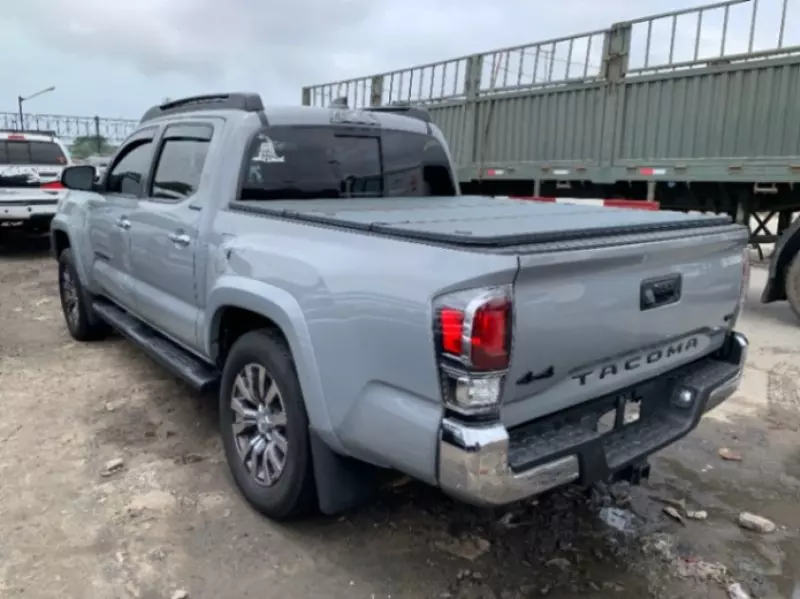 Toyota Tacoma   - 2020