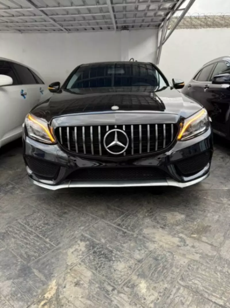 Mercedes-Benz C-Class - 2016