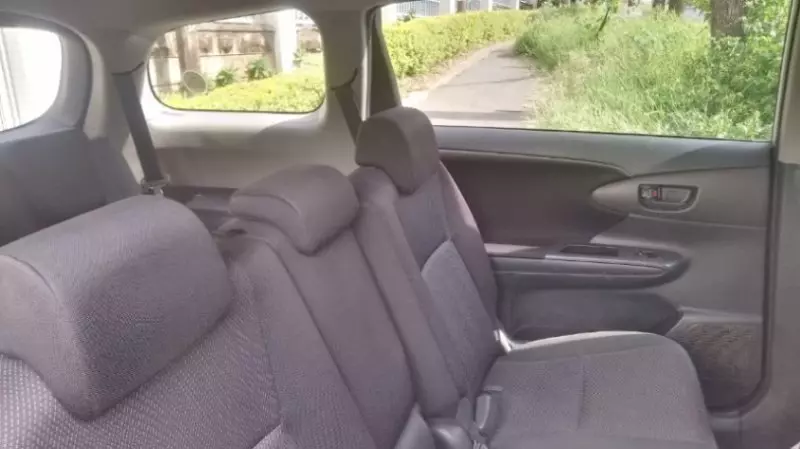 Toyota Wish   - 2016