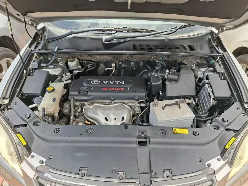 Toyota Vanguard    - 2012